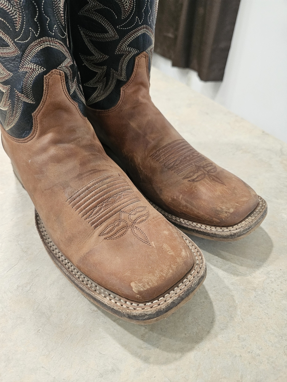 Mens 12 D Justin BENT RAIL Brown Leather Square Western Cowboy Boots, WORN TWICE - Picture 3 of 12